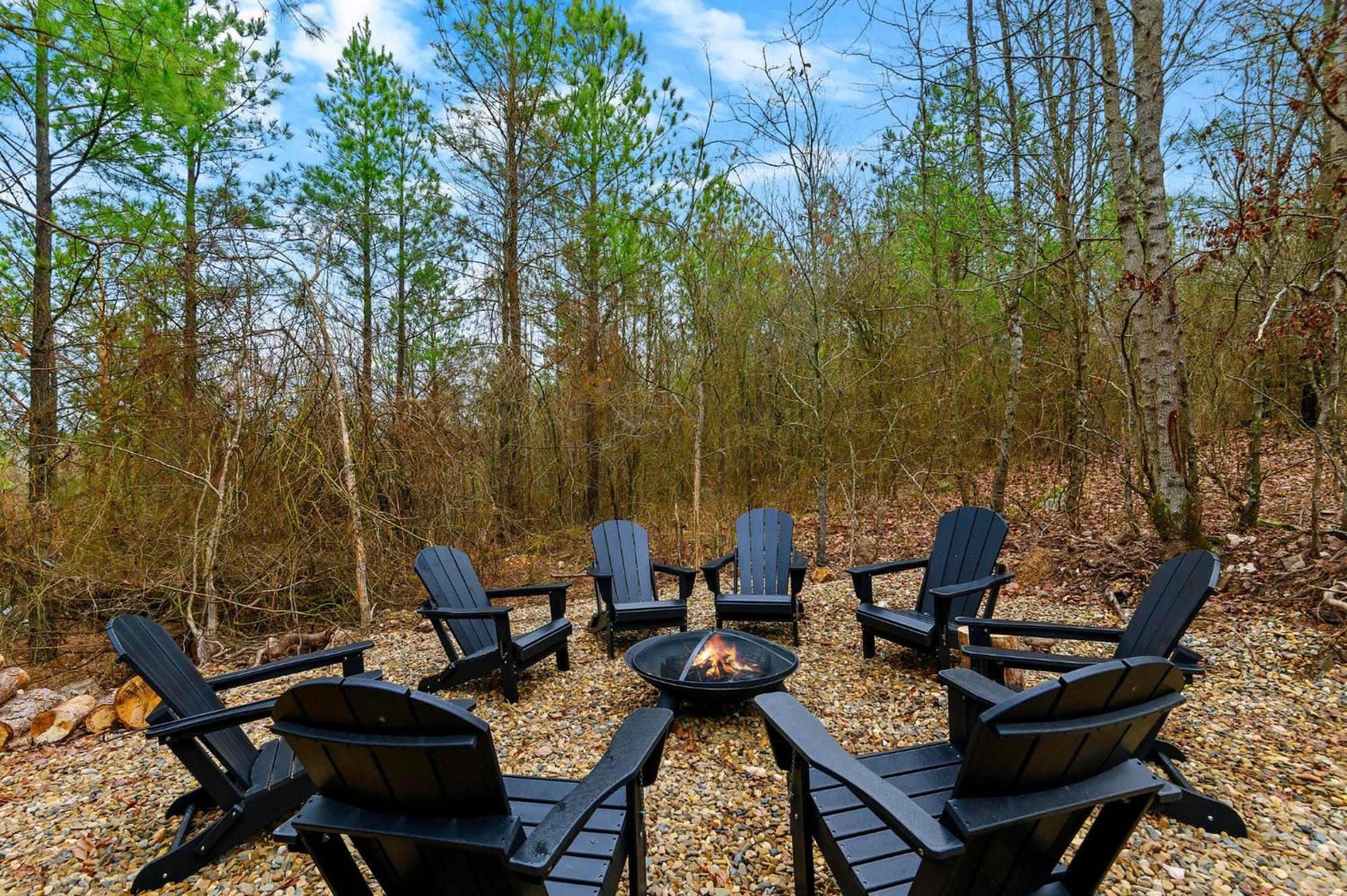 High On The Pines Villa Broken Bow Exterior photo